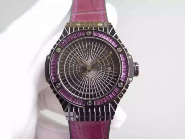 Hublot Big Bang 41mm Tutti Frutti Maroon Caviar on Gummy Strap A2824