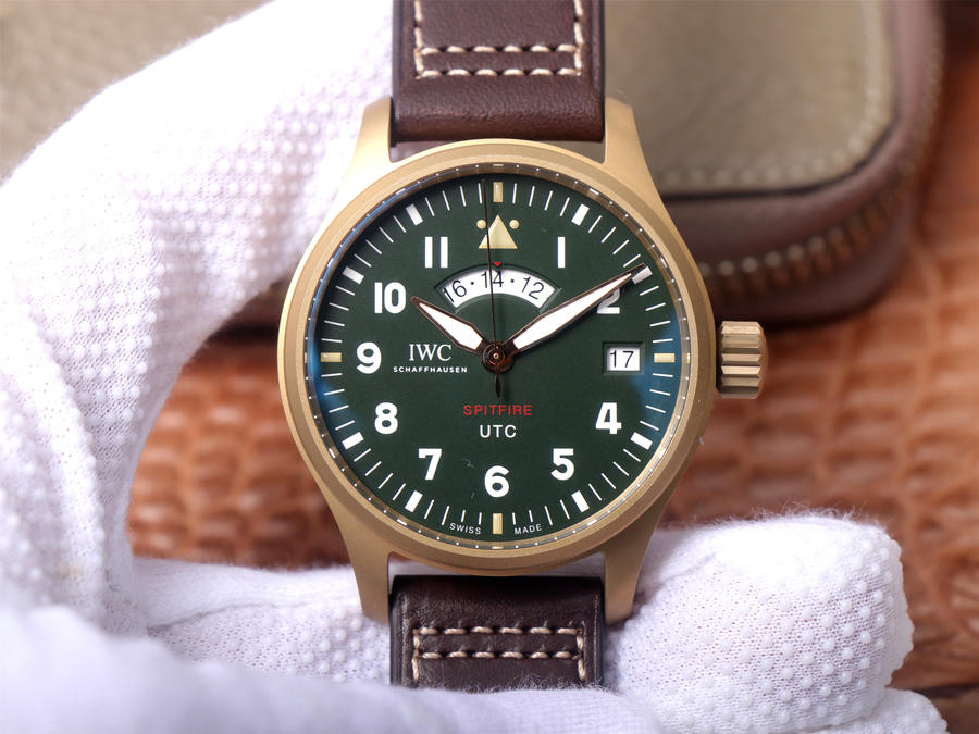 Super Clone Watch: IWC Spitfire pilot UTC World - 1:1 Superclone