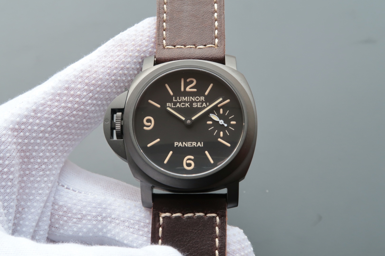 How to buy a Panerai clone watches online in Kiribati?