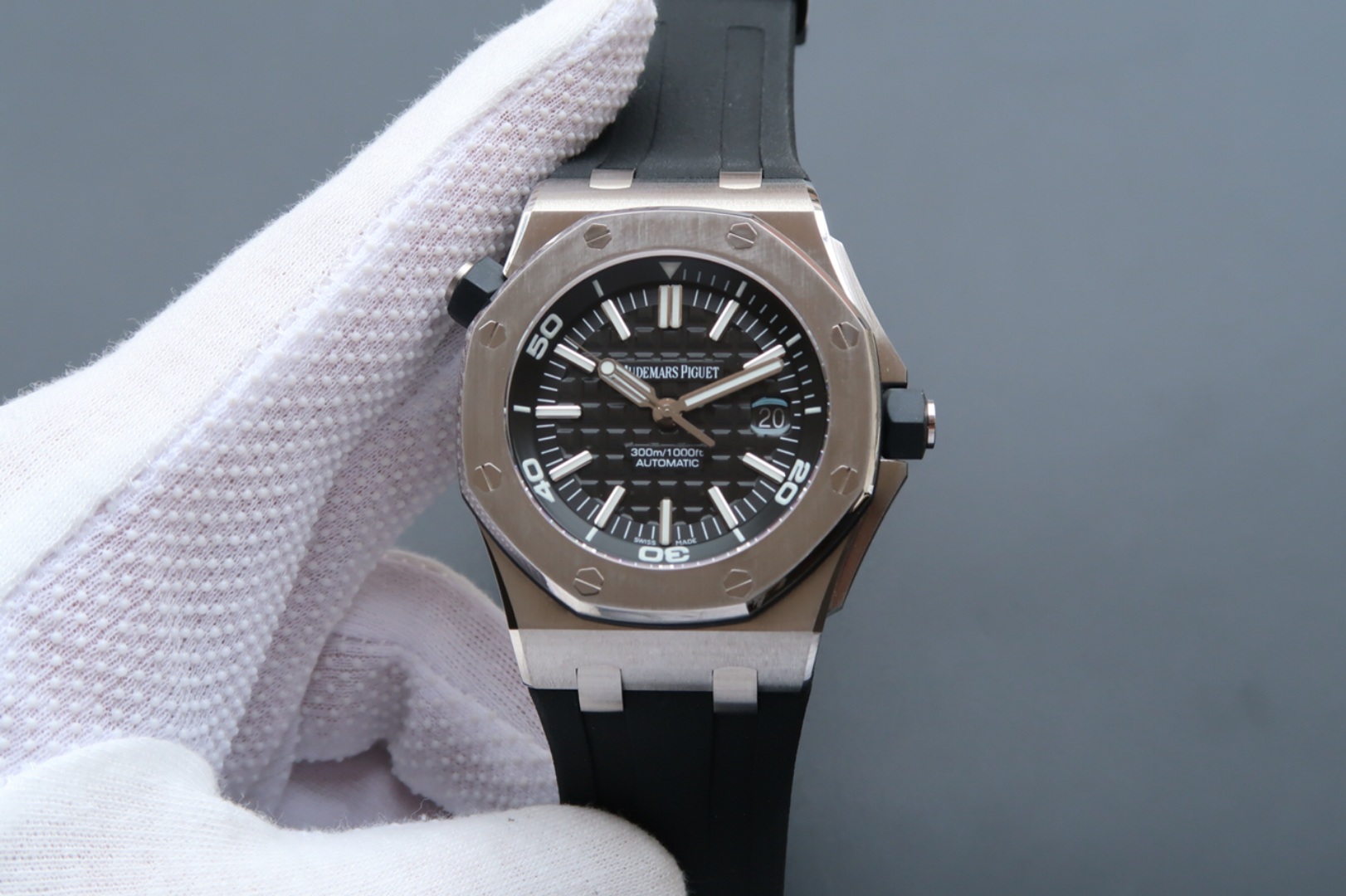 Audemars Piguet Royal Oak Offshore Diver 1:1 Superclone