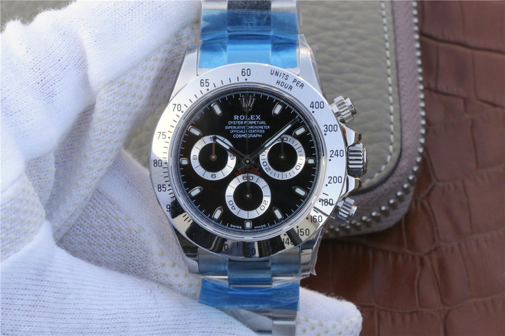 Rolex Cosmograph Daytona 116520 Black Dial Original Cal.4130 Movement - Ultimate