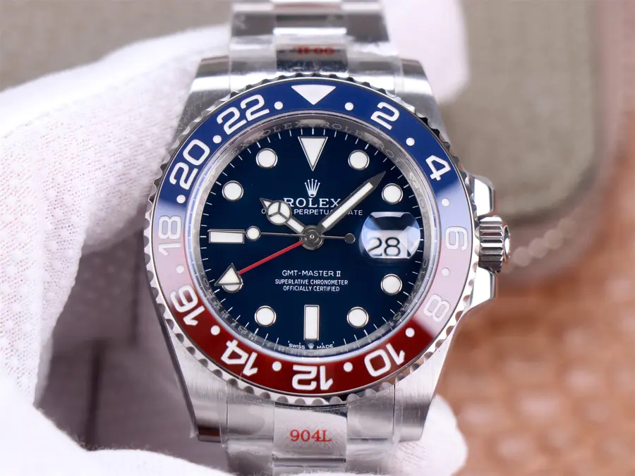 Rolex GMT-Master II 116719BLRO-1:1 Superclone