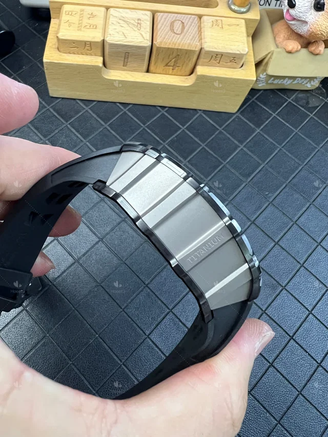 Richard Mille RM1103 Titanium Black Replica - view 4
