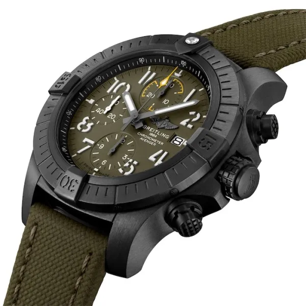 Breitling Avenger Men Automatic Green Leather Watch V13317101L1X2 - view 3
