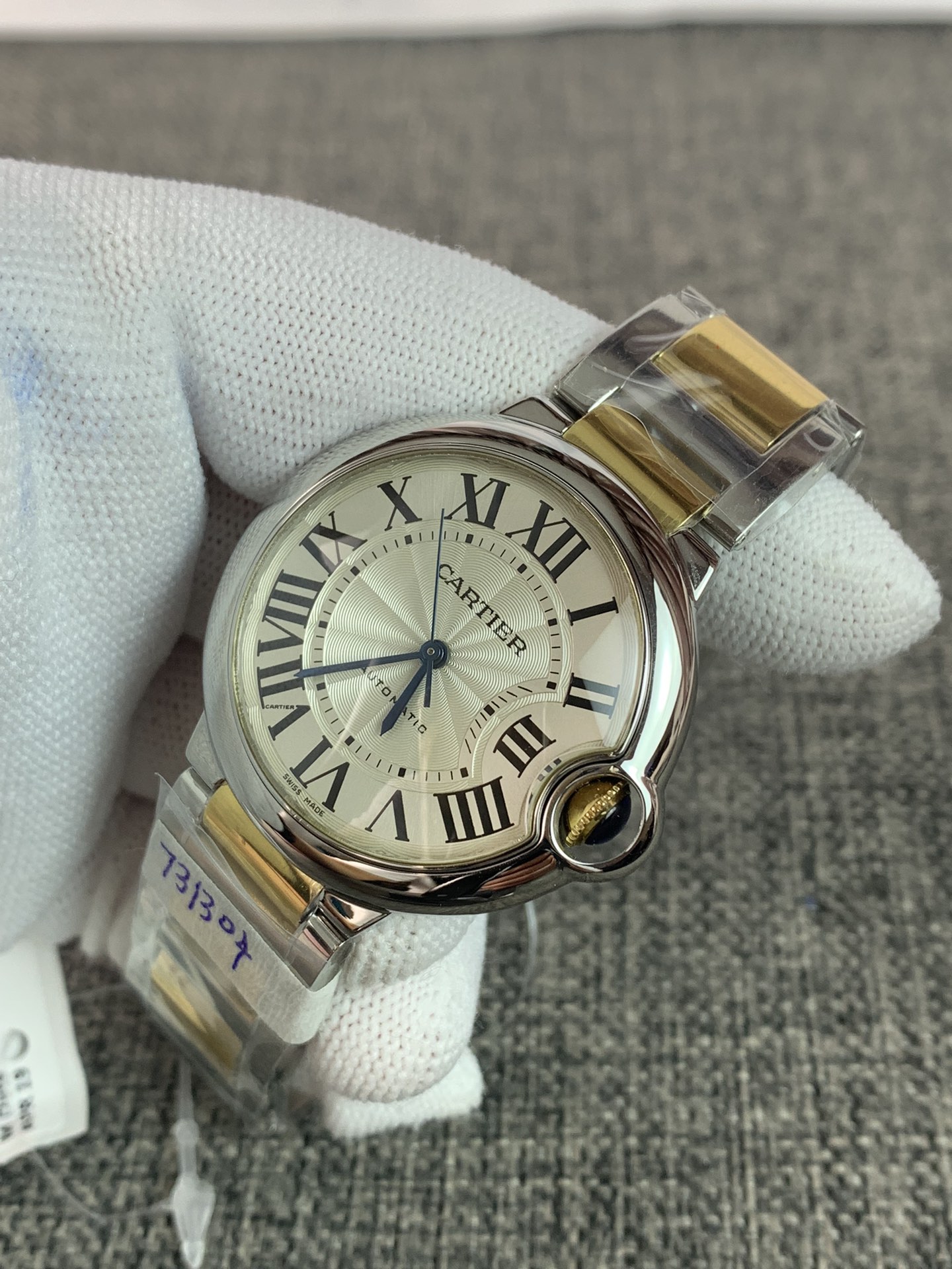 Cartier Ballon Bleu W69008Z3 - view 3
