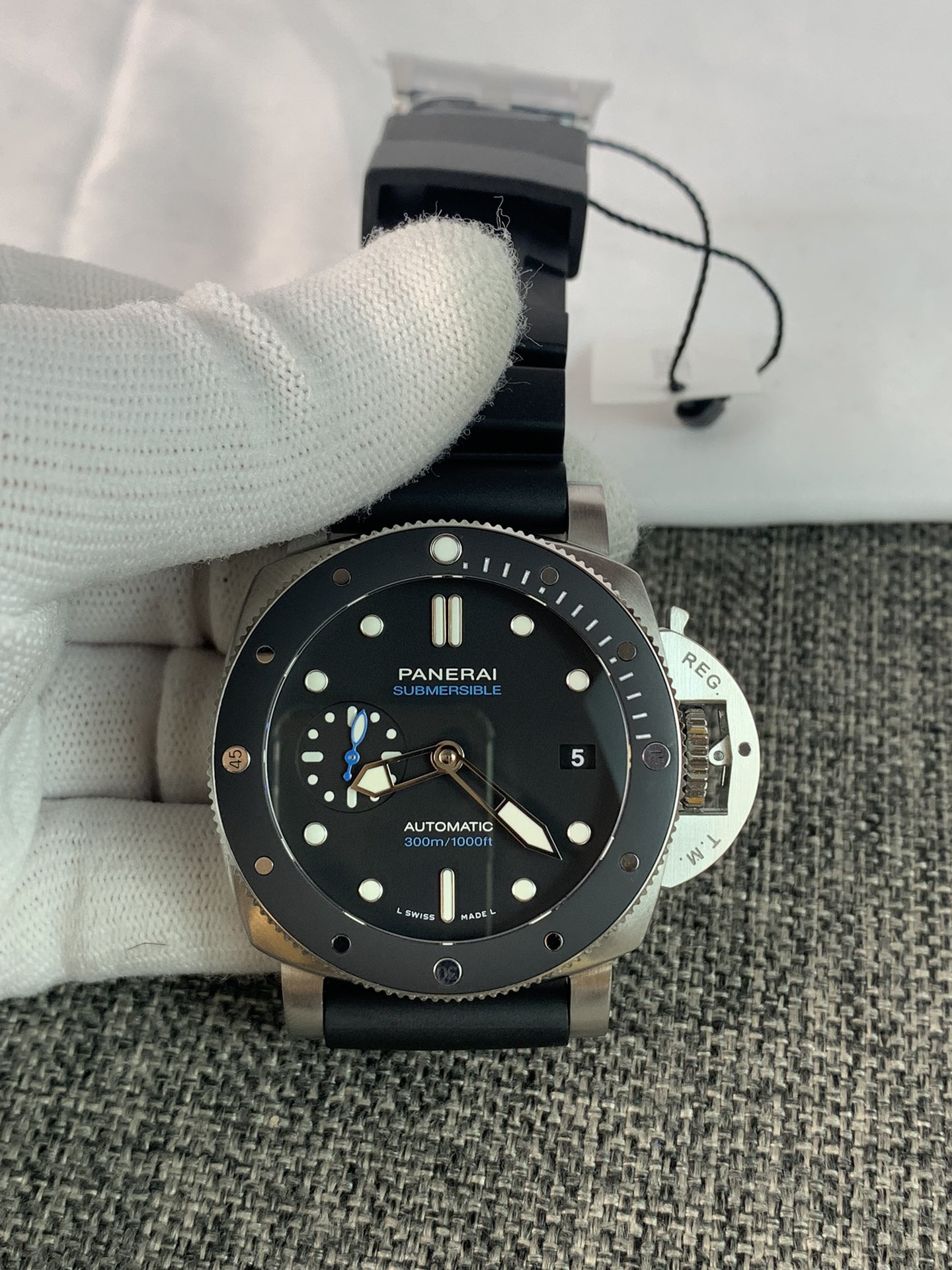 Panerai Luminor Submersible 3 Days Automatic Acciaio 42mm PAM00683