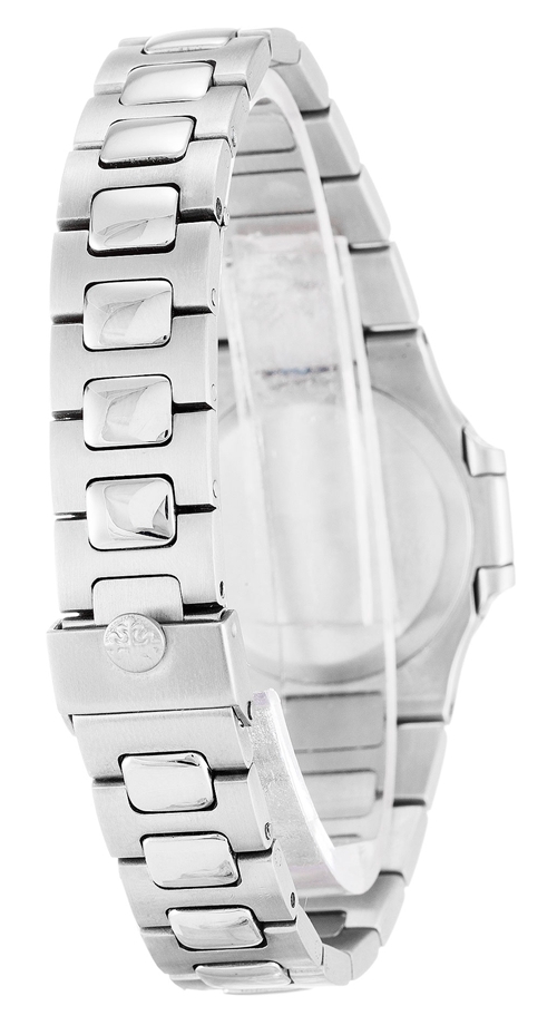 Patek Philippe Nautilus 4700/1 - view 4