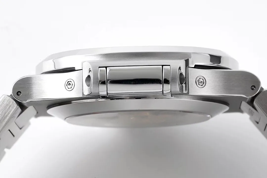 Patek Philippe Nautilus Silver Annual Calendar - view 8