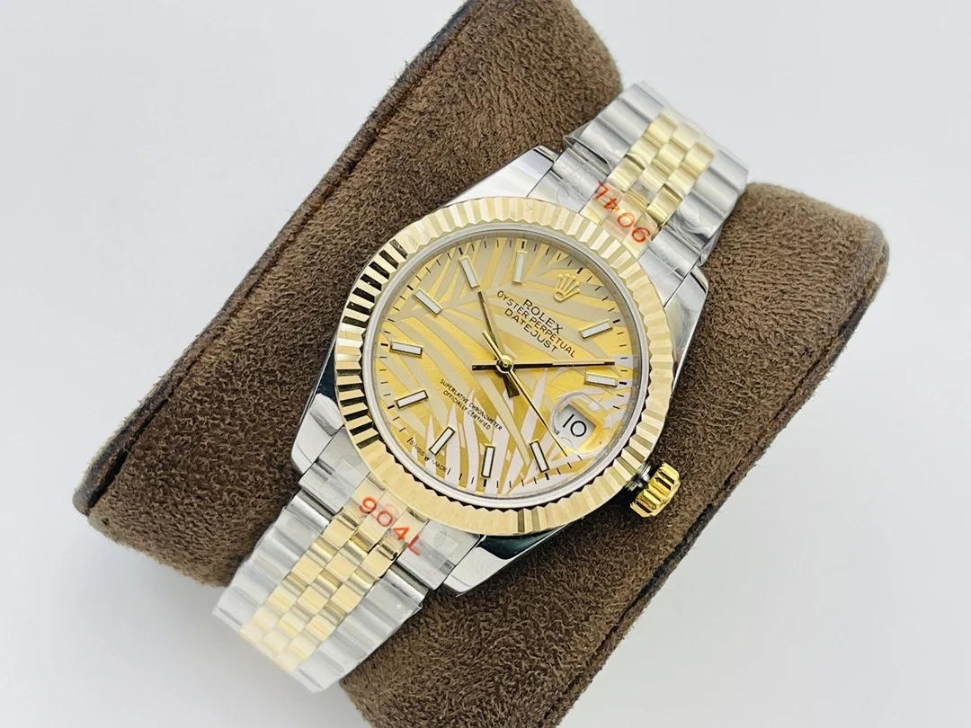 Rolex Datejust 36mm Gold Palm Motif Dial 126233 - view 4