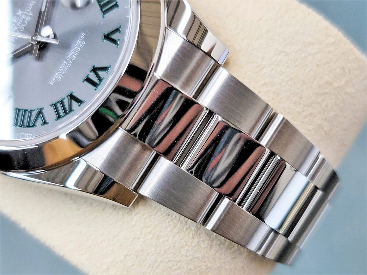 Superclone Rolex Datejust 41mm Rhodium Dial 126300 Wimbledon Oyster - view 4