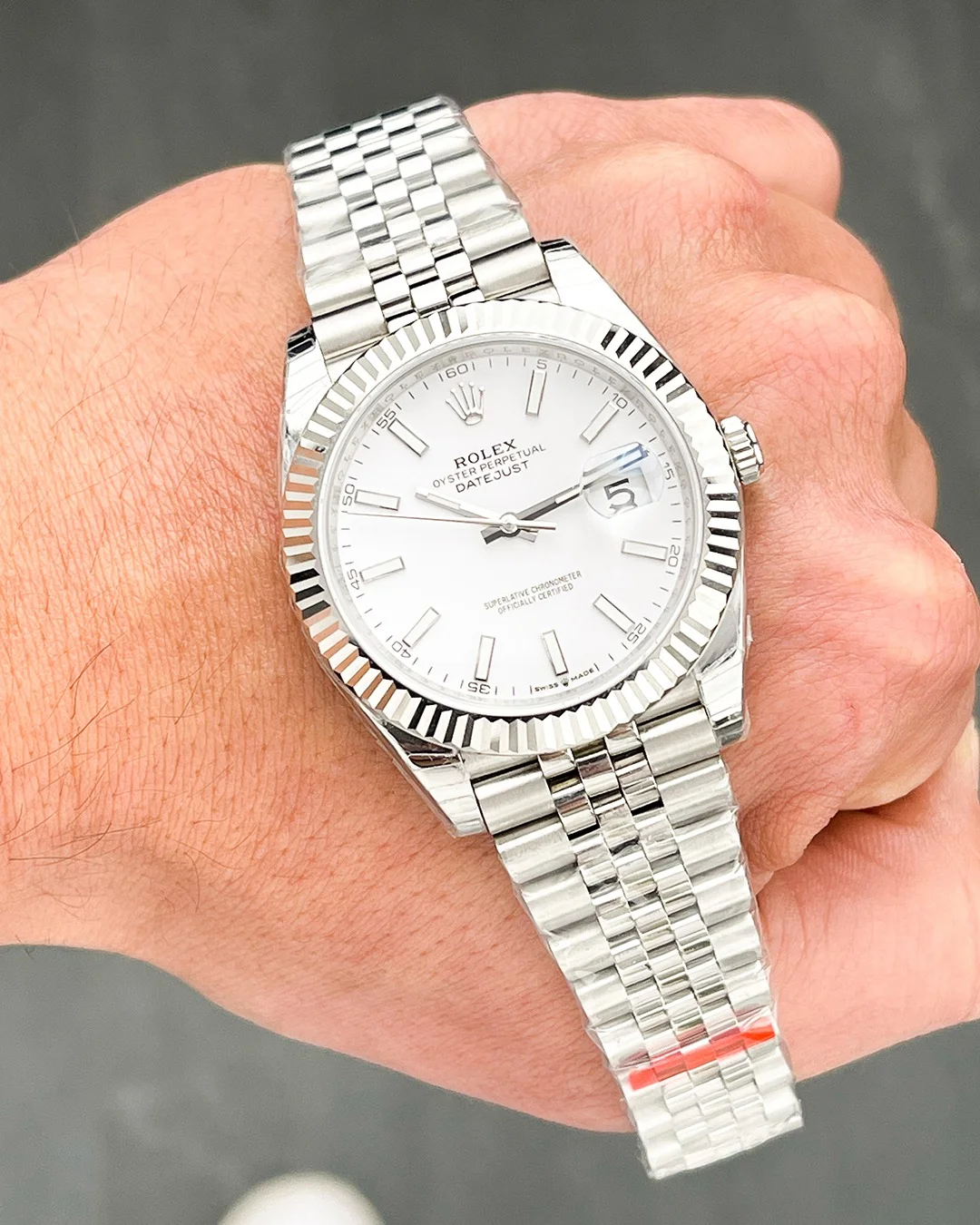 Rolex Datejust 41mm White Dial 126334 Jubilee Flutted - view 6