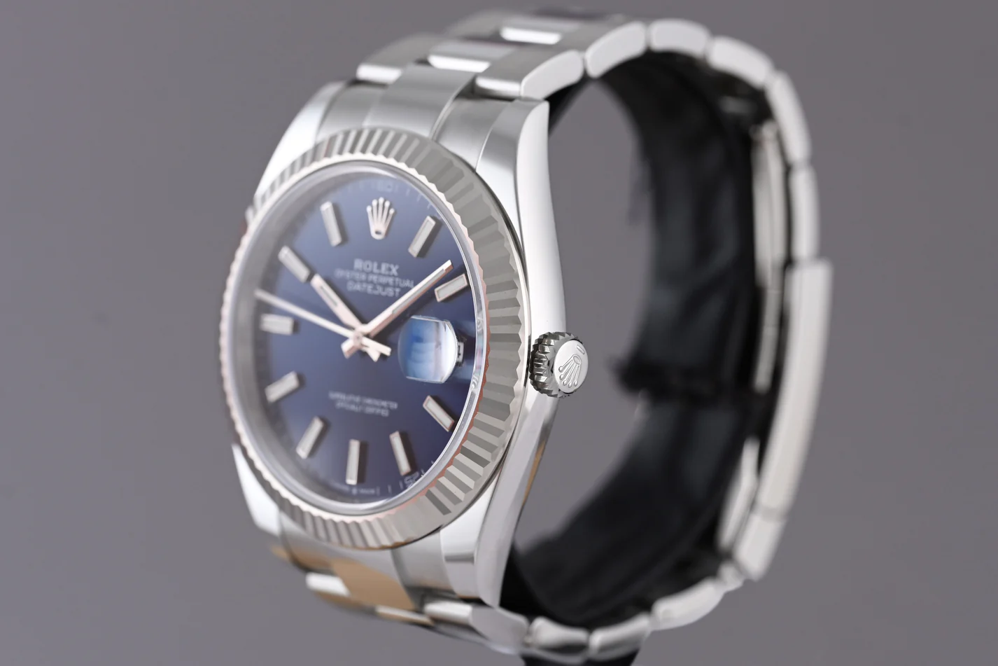 Rolex Datejust 41mm Blue Dial 126334 Oyster - view 7