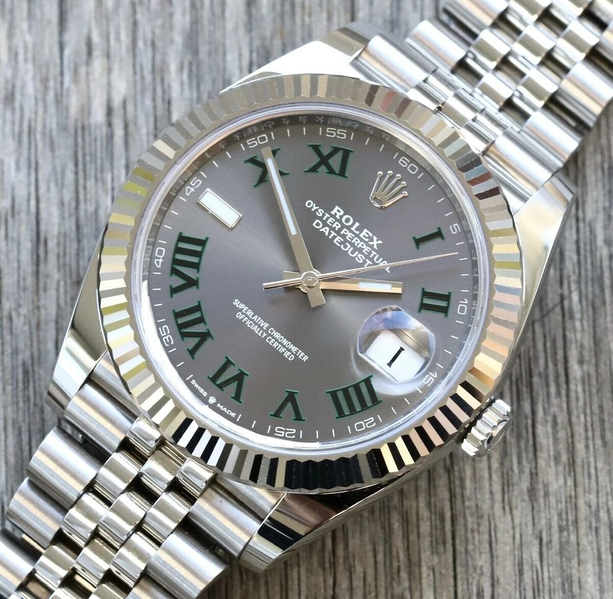 Superclone Rolex Datejust 41mm Rhodium Dial 126334  Wimbledon  Flutted / Jubilee - view 3