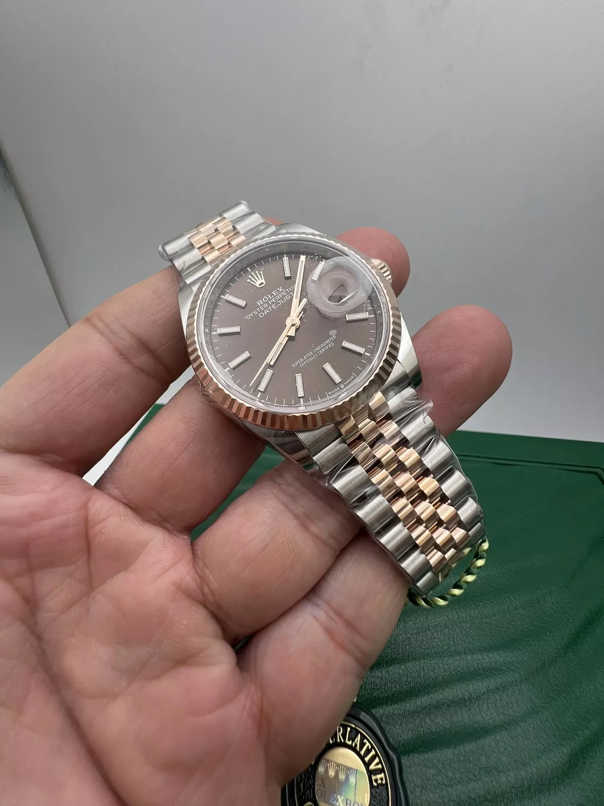 Superclone Rolex Datejust 36 mm Chocolate Dial 126231 Jubilee - view 3