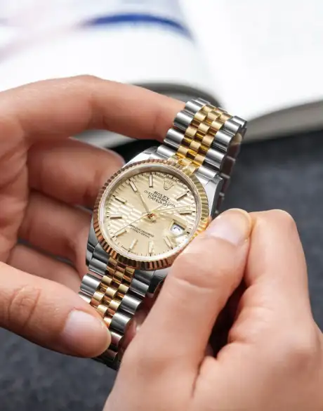 Rolex Datejust 126333 41mm Golden (Jubilee) - view 4