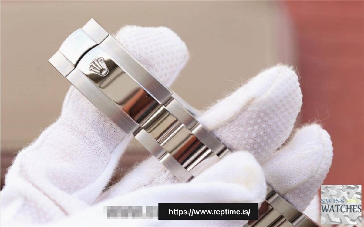 ROLEX DATEJUST BLACK DIAL STAINLESS STEEL 41MM SWISS REPLICA m126300.0011 - view 9