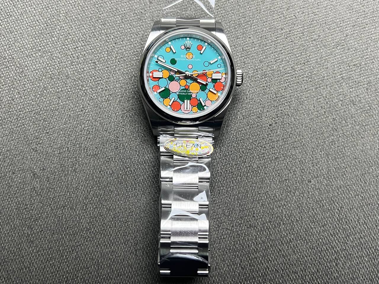 Superclone Rolex Day-Date 36 mm Turquoise Dial 126000 - view 3