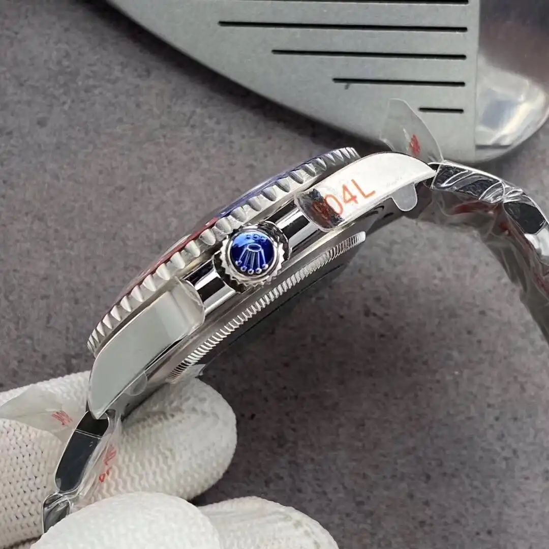 Rolex GMT-Master II 40mm 126710BLRO  Pepsi  Oyster - view 8