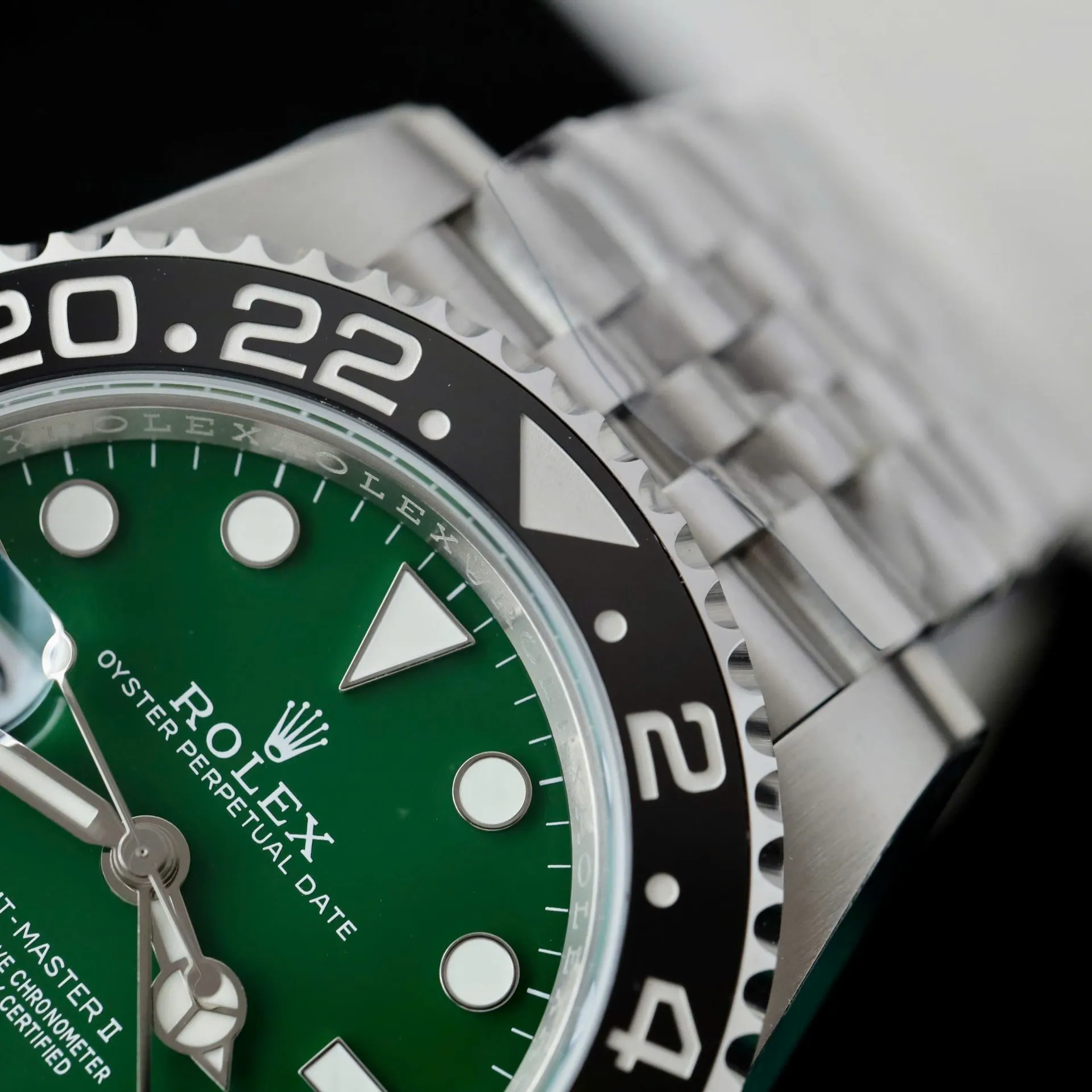 Superclone Rolex GMT-Master II 40 mm 126729VTNR Jubilee “Absinthe” - view 9