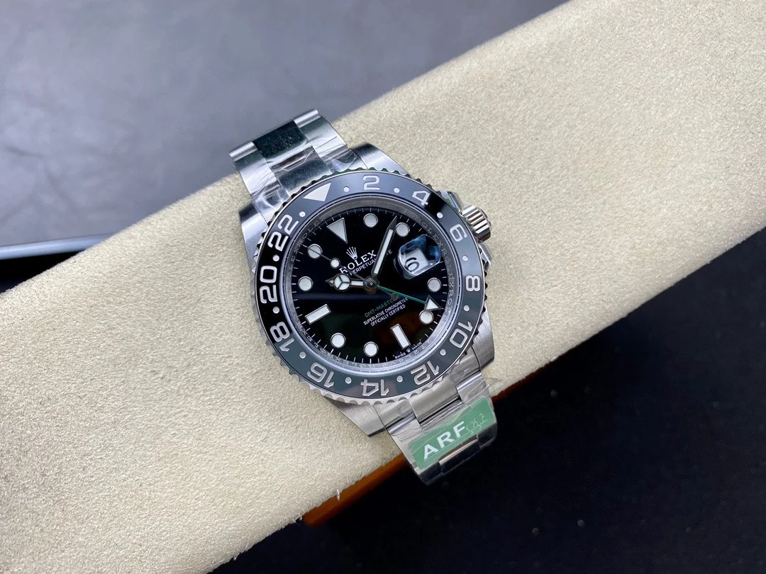 Superclone Rolex GMT-Master II 126710GRNR  Bruce Wayne  Oyster 2024 - view 4