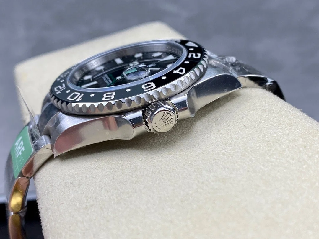 Superclone Rolex GMT-Master II 126710GRNR  Bruce Wayne  Oyster 2024 - view 6
