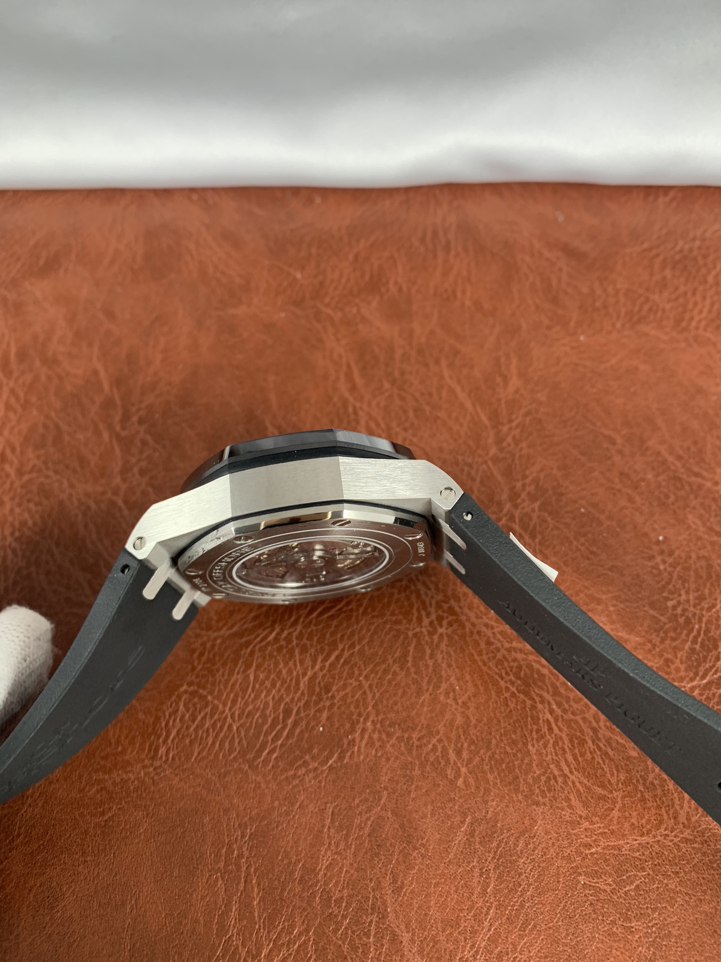 Audemars Piguet Royal Oak Offshore 26400SO.OO.A002CA.01 - view 7