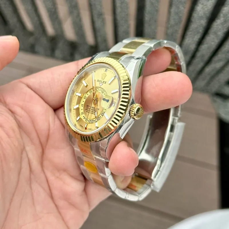 Superclone Rolex Sky-Dweller 42 mm Champagne Dial 336933 - view 5
