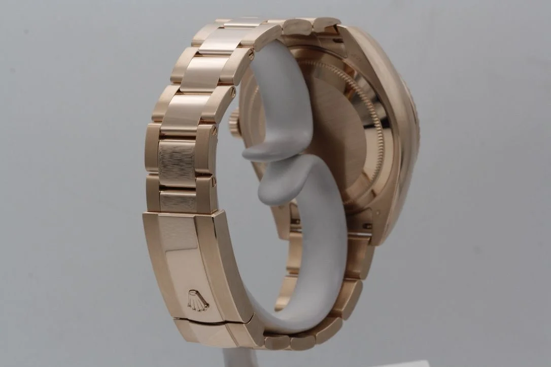 Rolex Sky-Dweller 42mm Chocolate Dial 326935 - view 9