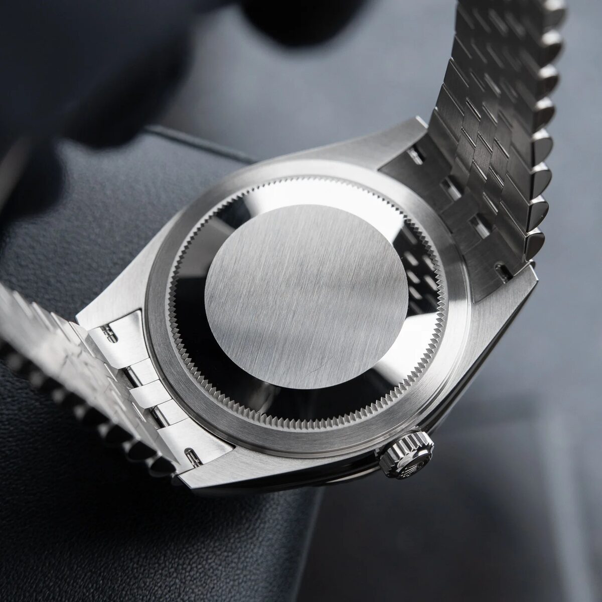 Superclone Rolex Sky-Dweller 42 mm Bright black Dial 336934 Jubilee - view 13