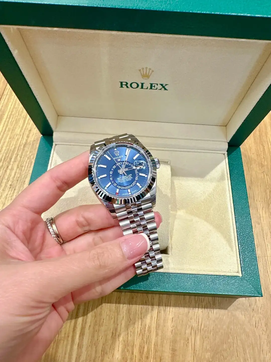 Rolex Sky Dweller Blue Dial White Gold Bezel Steel Jubilee 326934 - view 4