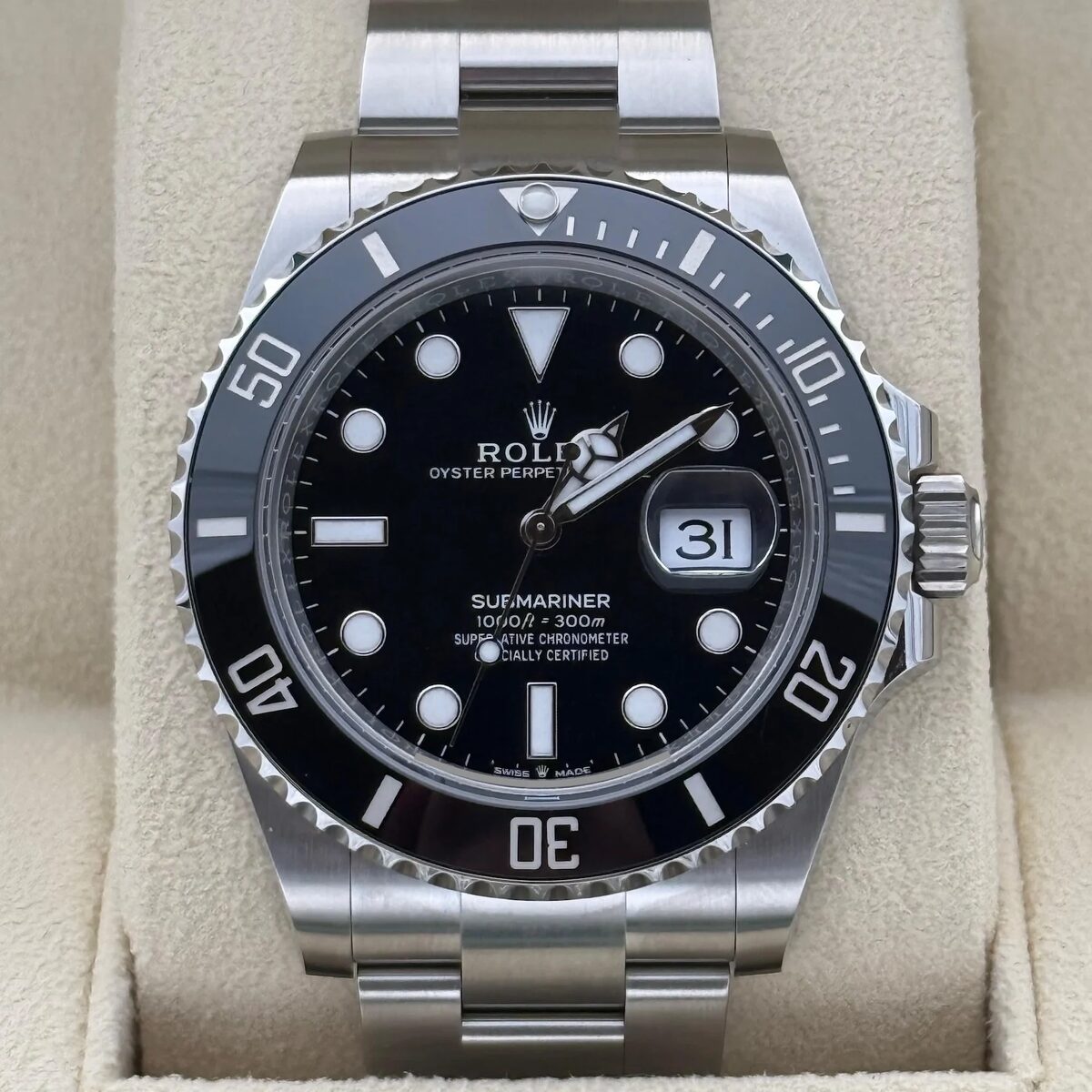 Superclone Rolex Submariner 41mm Black Dial 126610LN - view 3