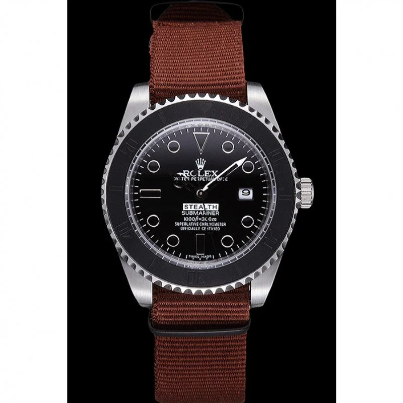 Rolex Submariner 41mm Black Dial 621992 - view 3