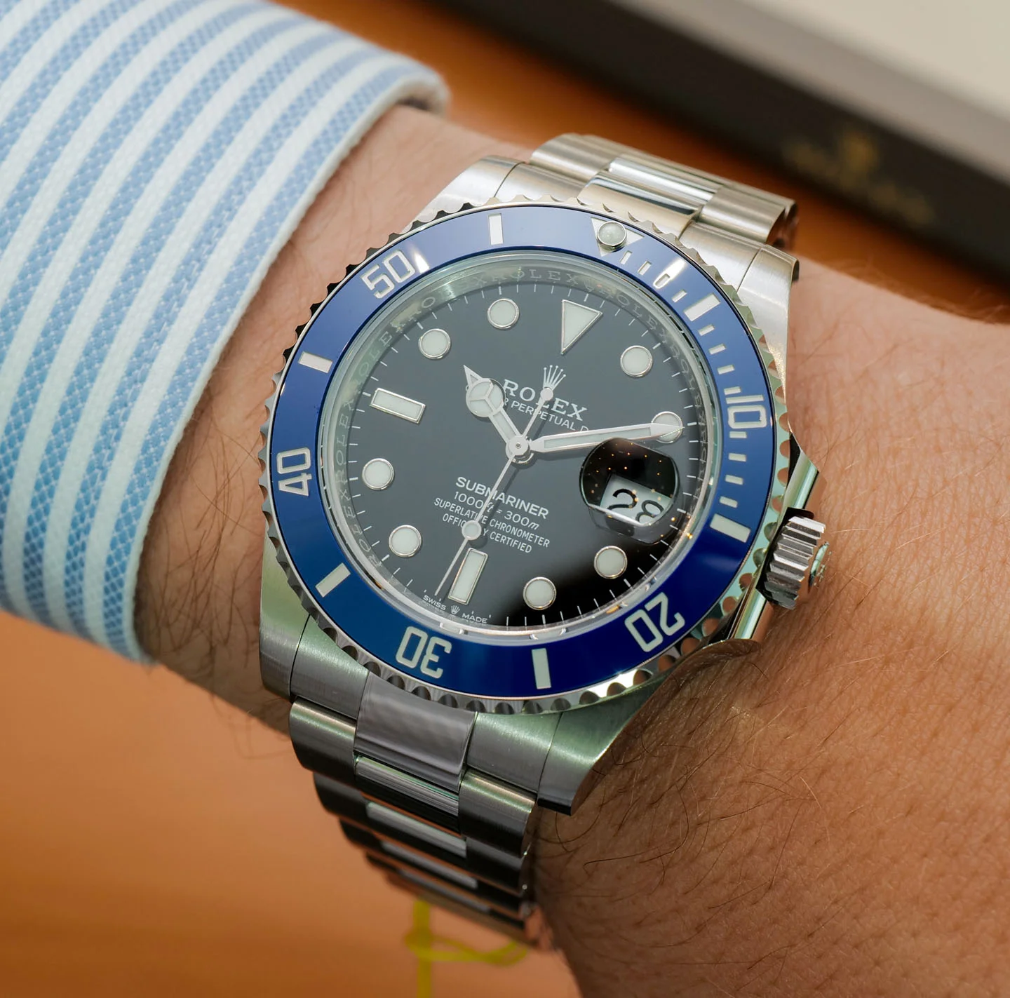 Superclone Rolex Submariner  Cookie Monster  41mm Black Dial 126619LB - view 12