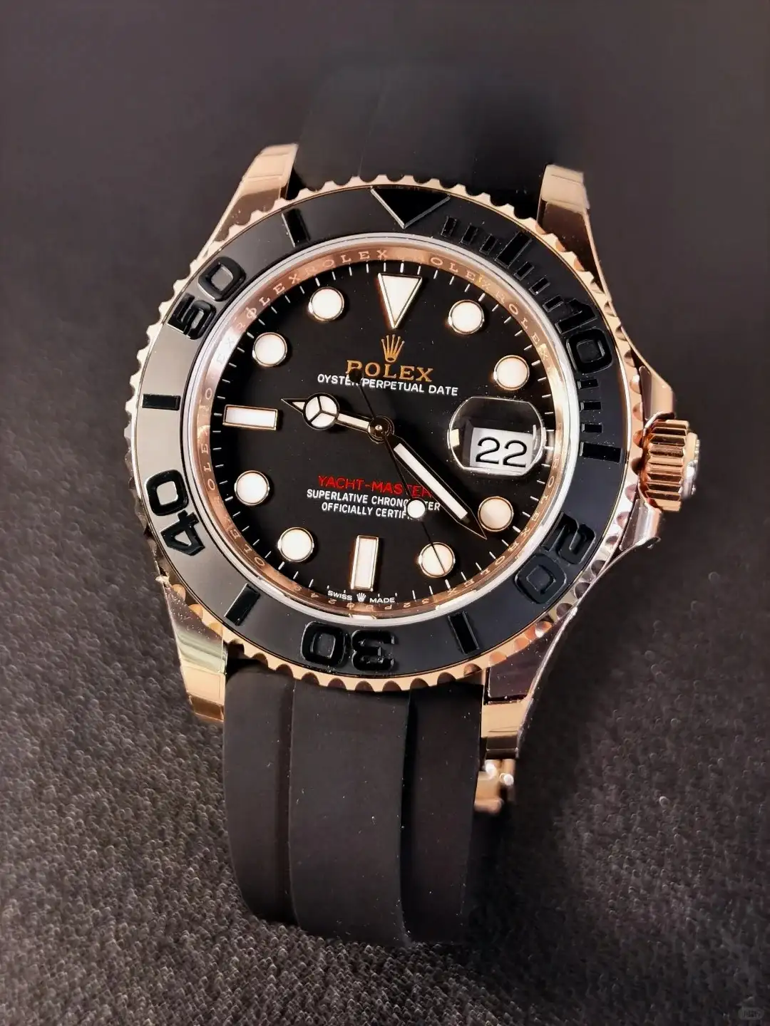 Rolex Yacht-Master 40 Oyster 40 mm Everose gold 126655 - view 4