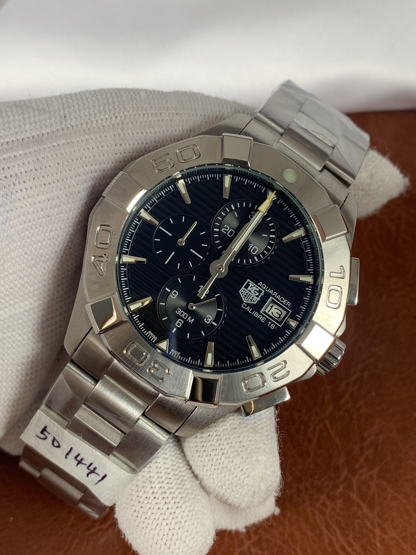 TAG Heuer Aquaracer Chronograph CAY2112 - view 9
