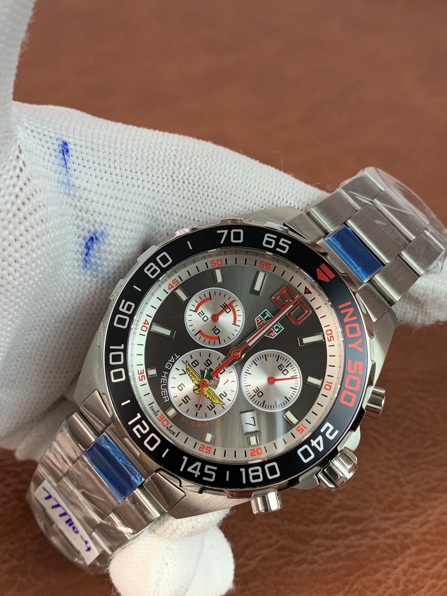 Tag Heuer Formula 1 Limited Edition Indy Mens Chronograph Watch CAZ101V.BA0842 - view 3
