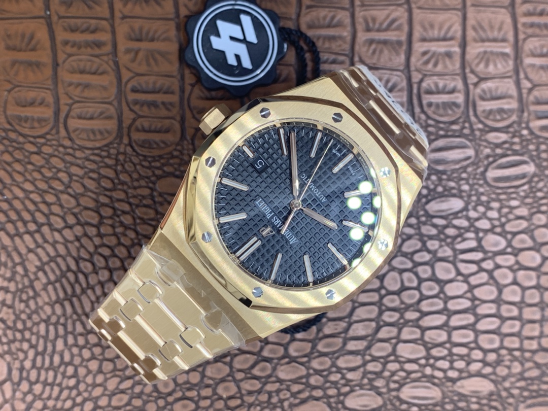 Audemars Piguet Royal Oak Automatic II 15400OR.OO.1220OR.01 - view 3