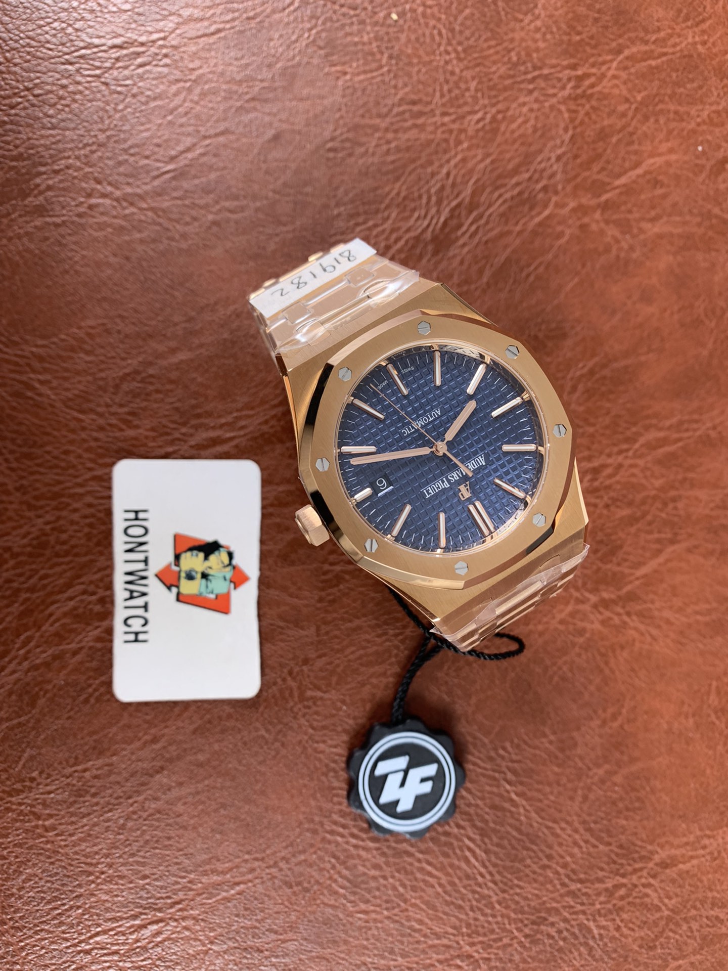 Audemars Piguet Royal Oak 15400 - view 4
